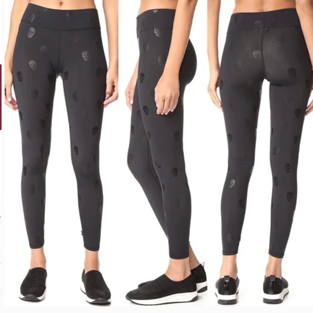 Terez Black Foil Skull Leggings NWT Size Small
